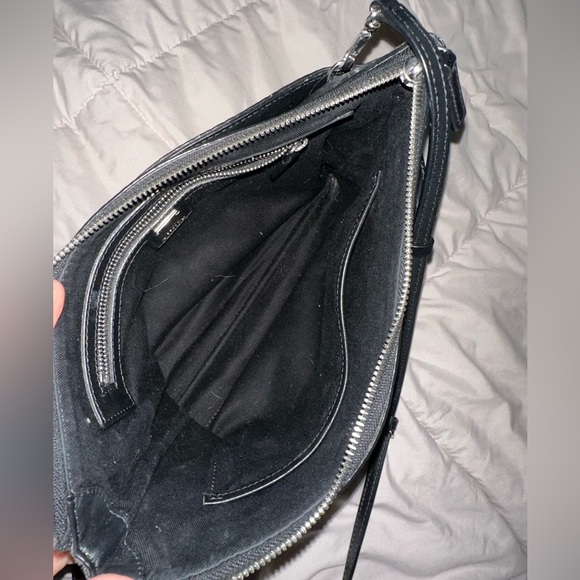 MCM CROSSBODY POUCH IN VISETOS ORIGINAL - MEDIUM - Picture 2 of 4